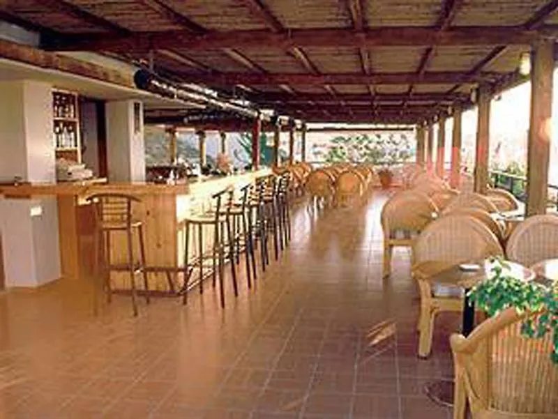Macaris Suites & Spa Ретимно 4*,
