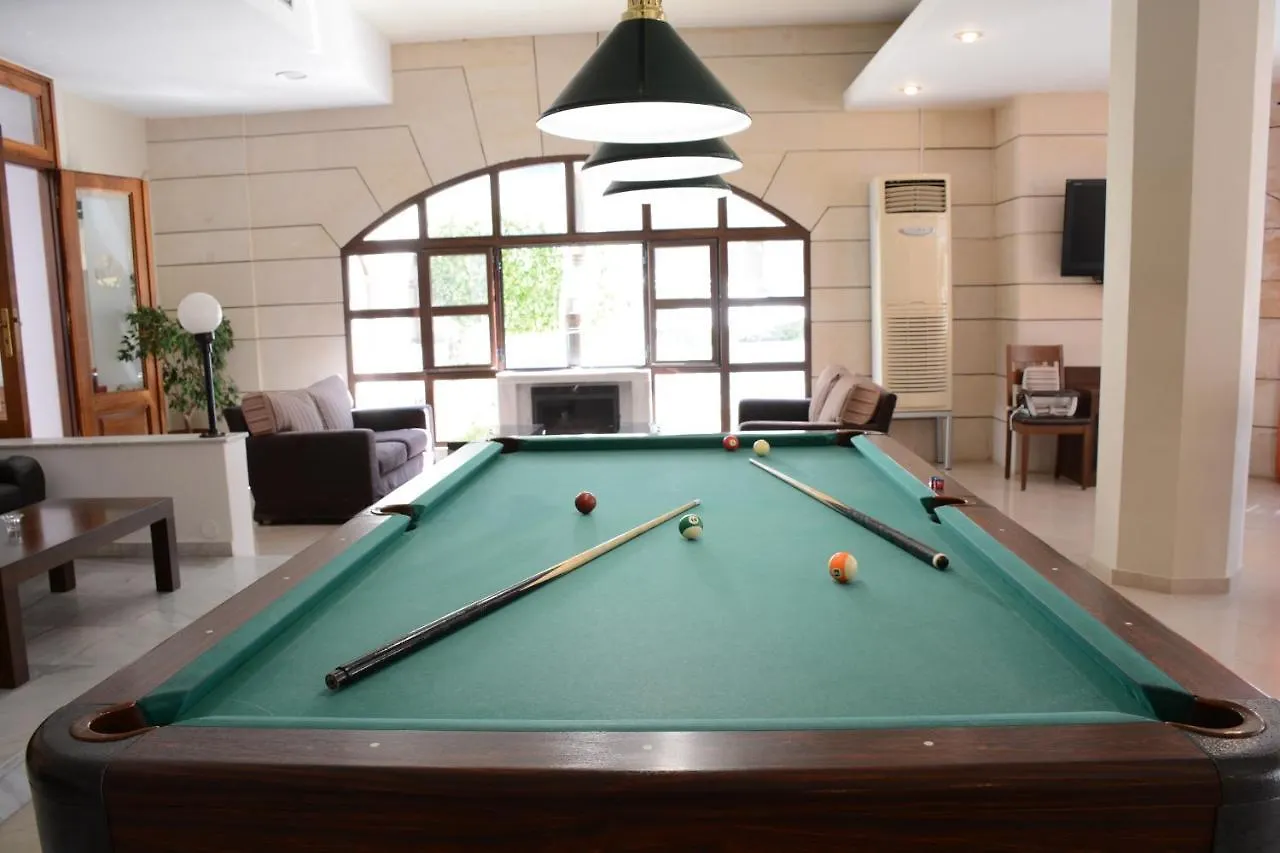 Macaris Suites & Spa Retimno